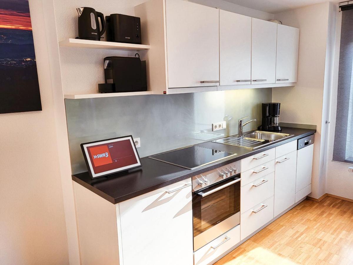 Zentrale Ferienwohnung In Aalen City Mit 4-Sternen ภายนอก รูปภาพ
